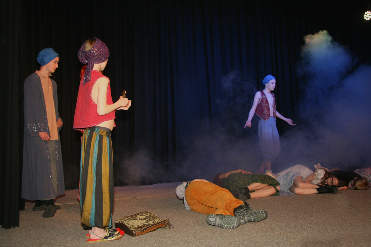 2016 Het Djinnpaleis