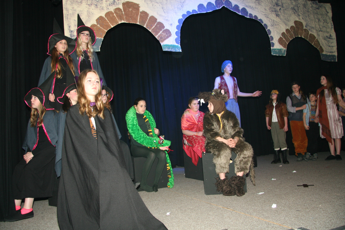 2016 Het Djinnpaleis