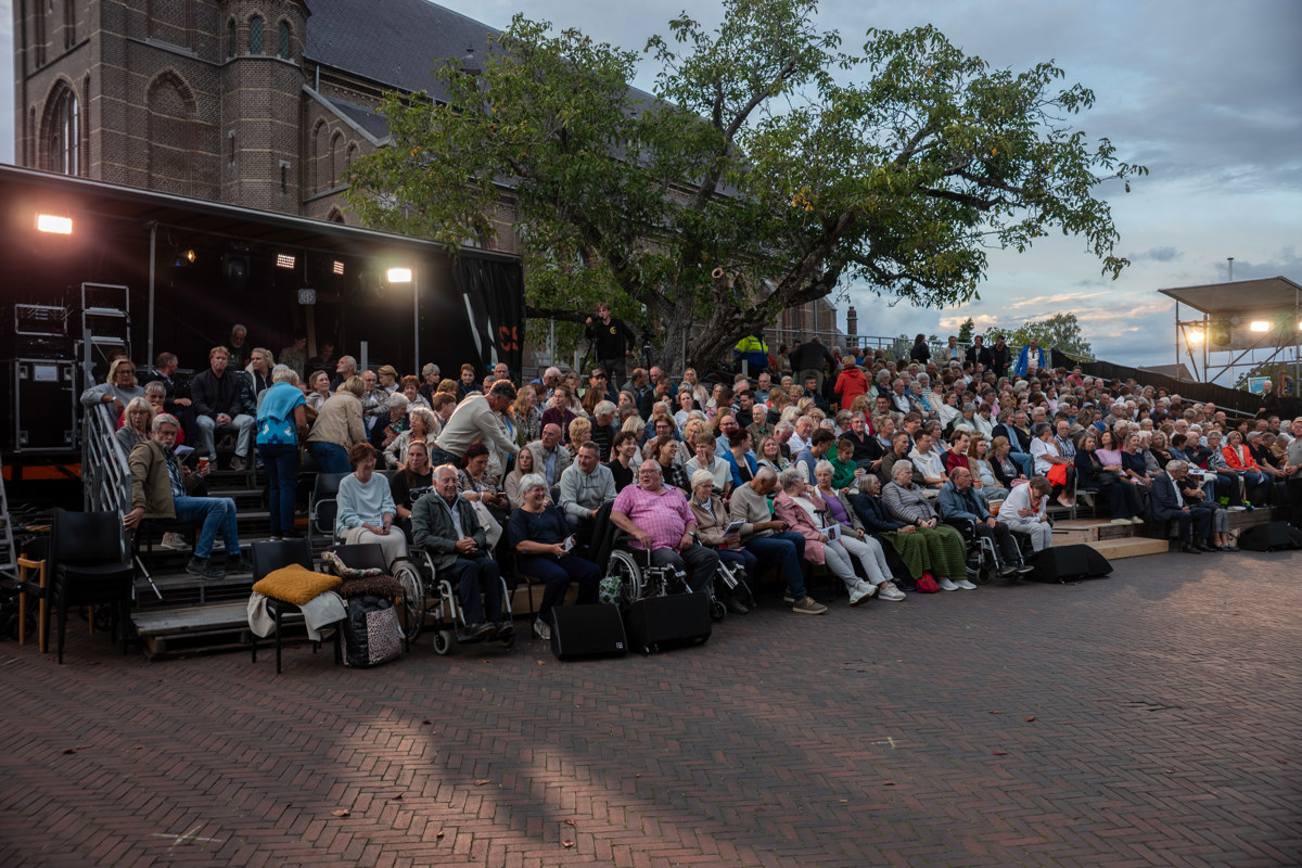 Dorpsgeheimen 100 jaar