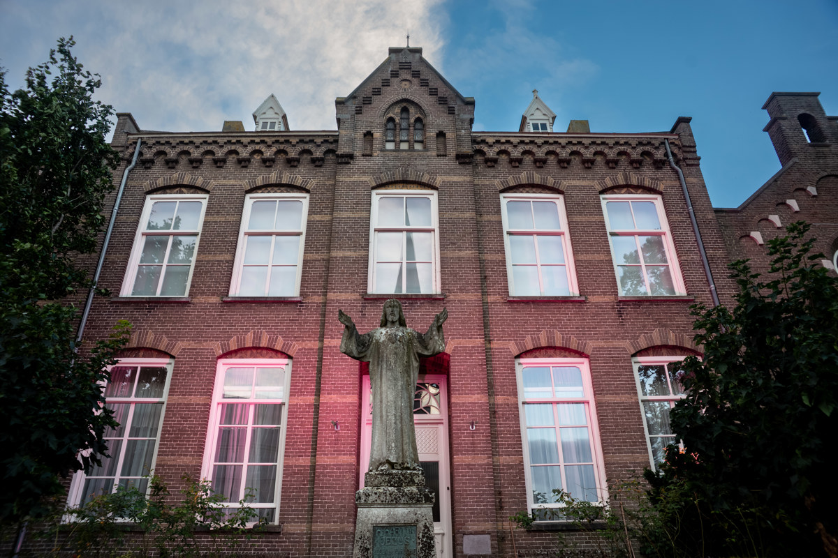 Dorpsgeheimen 100 jaar