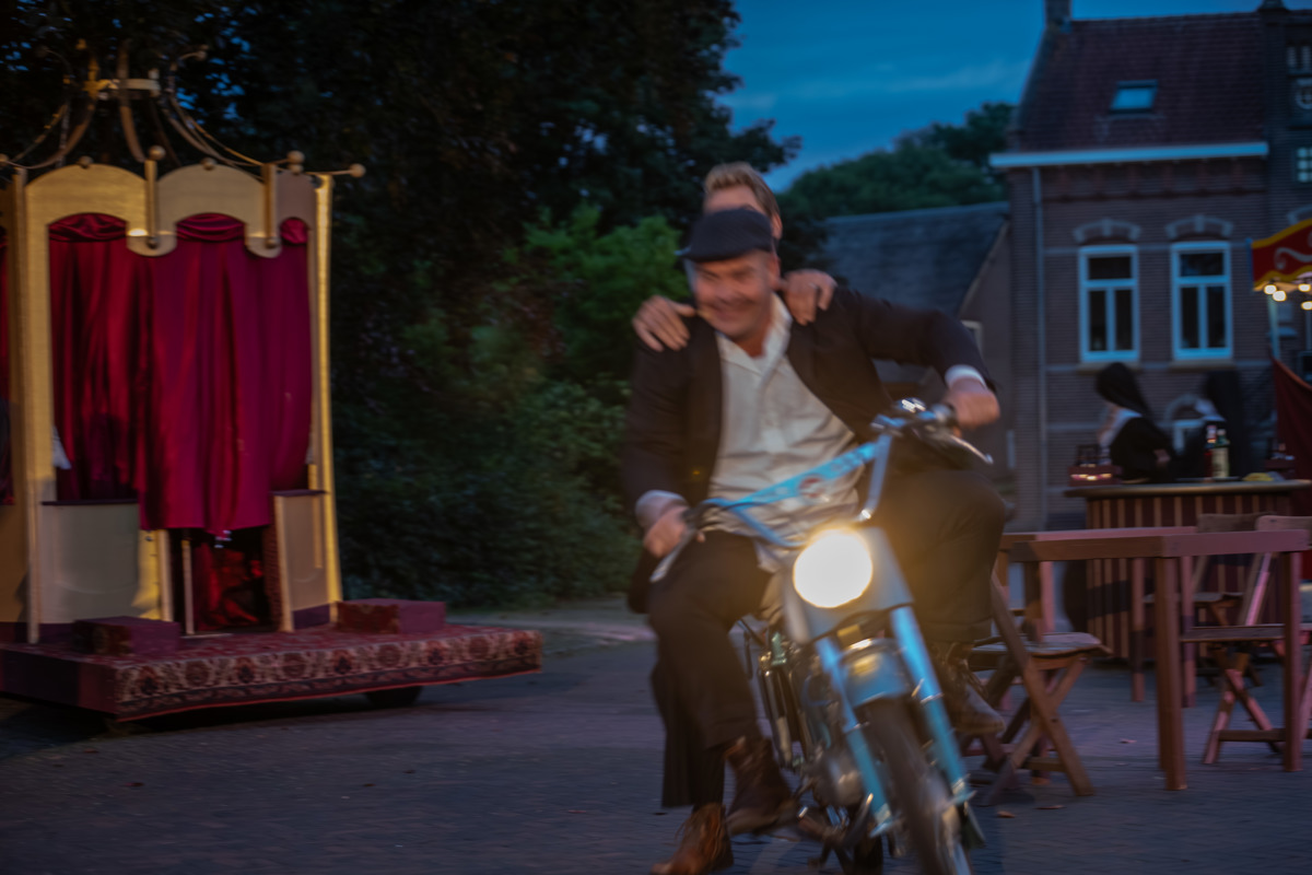 Dorpsgeheimen 100 jaar