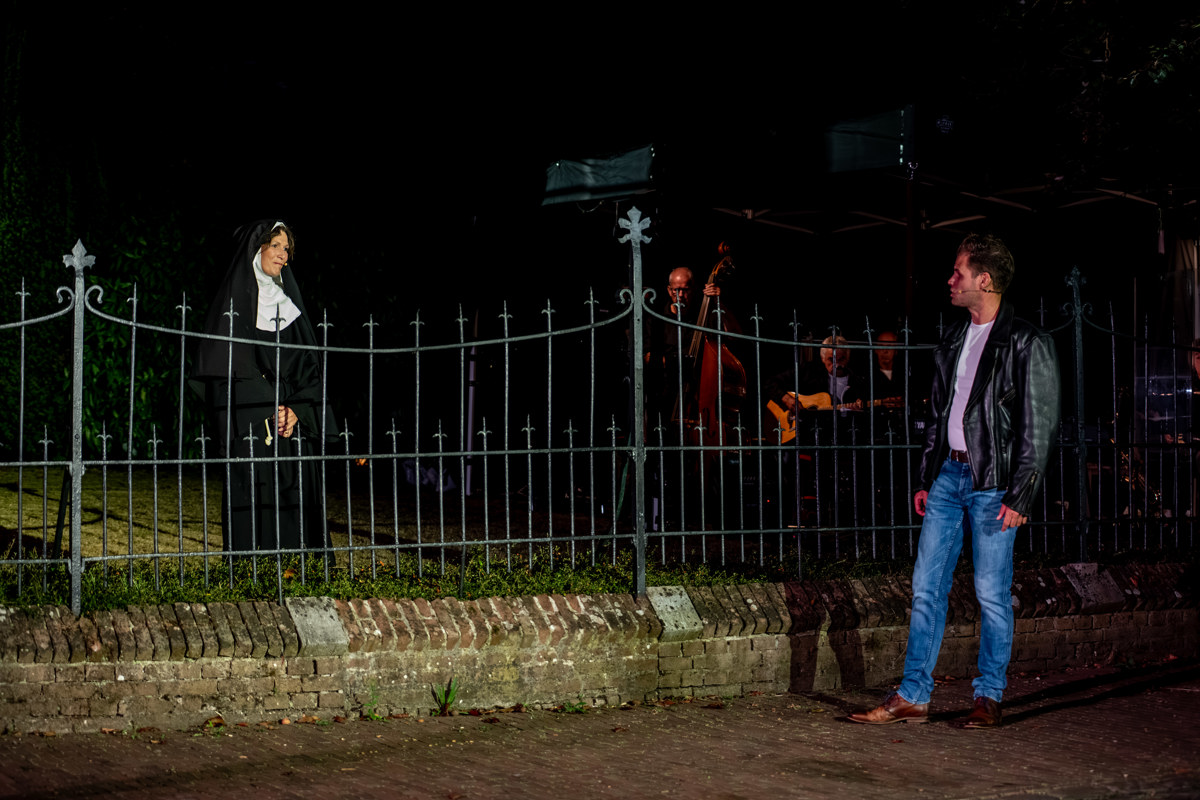 Dorpsgeheimen 100 jaar