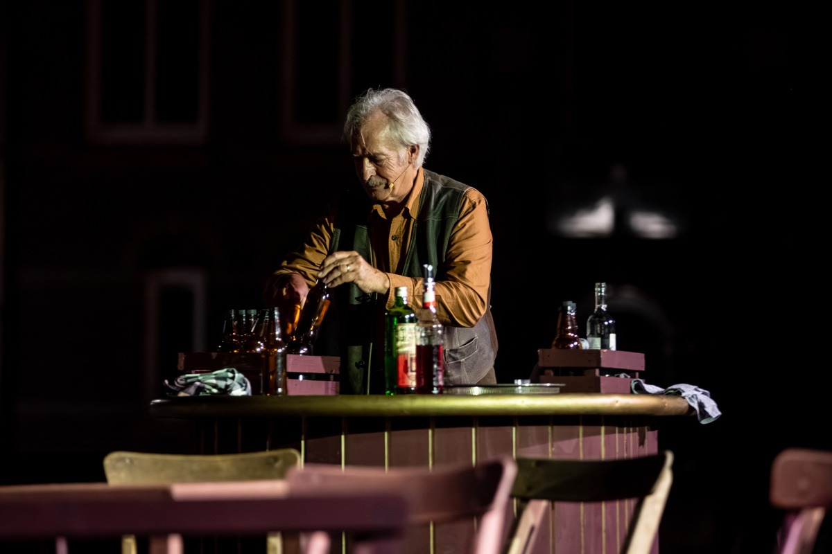 Dorpsgeheimen 100 jaar