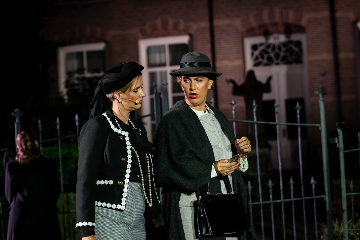 Dorpsgeheimen 100 jaar